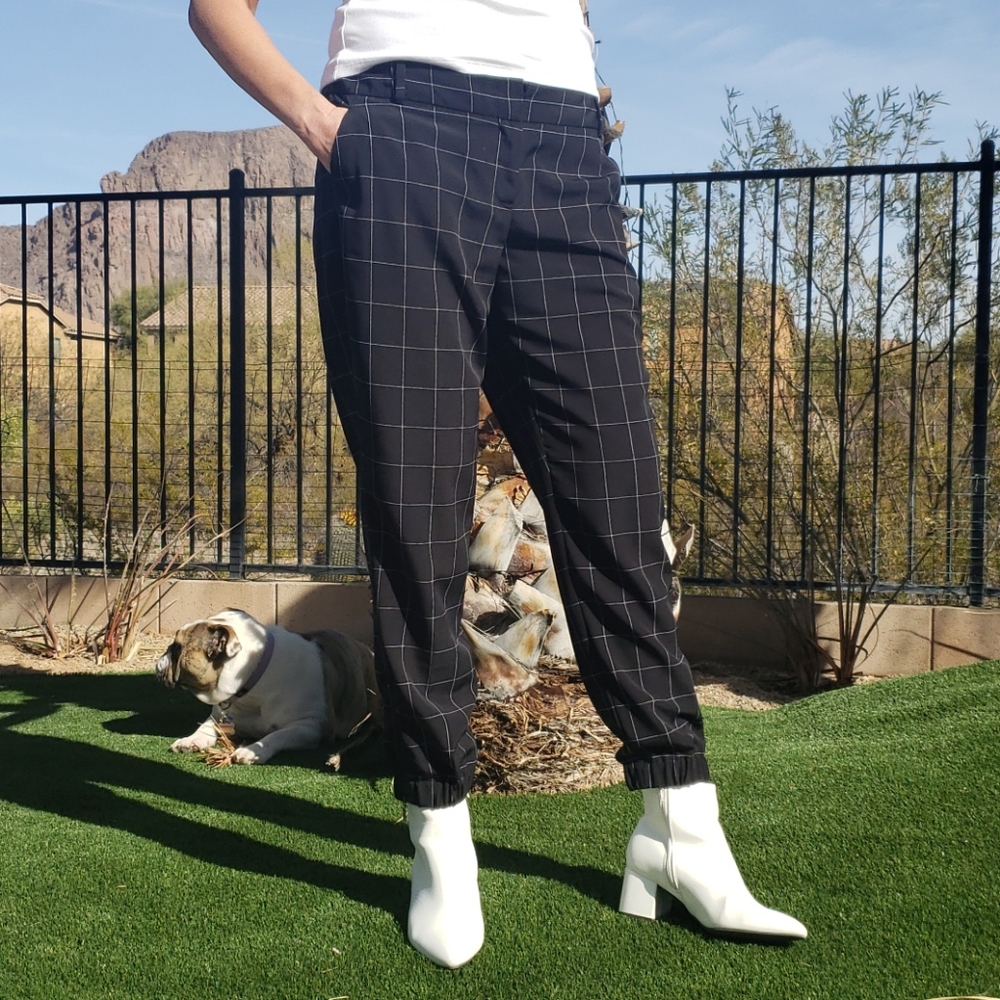 Limited Jogger Pants